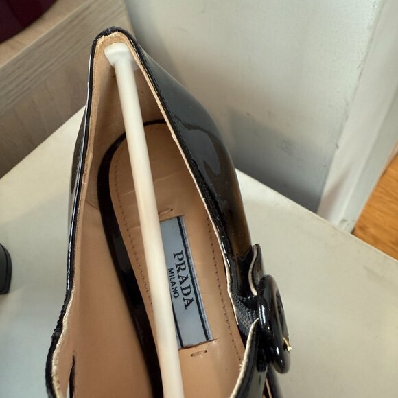 NWT Prada Mary Jane Pumps Black Patent Leather Block Heels Sz 34 - Picture 6 of 9